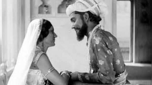 Shiraz (1928)