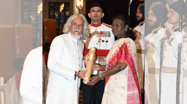 Poet Tushar Durgeshbhai Shukla conferred Padma Shri