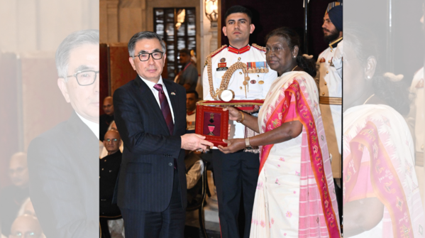 Late Osamu Suzuki conferred Padma Vibhushan for contributions to Trade & Industry
