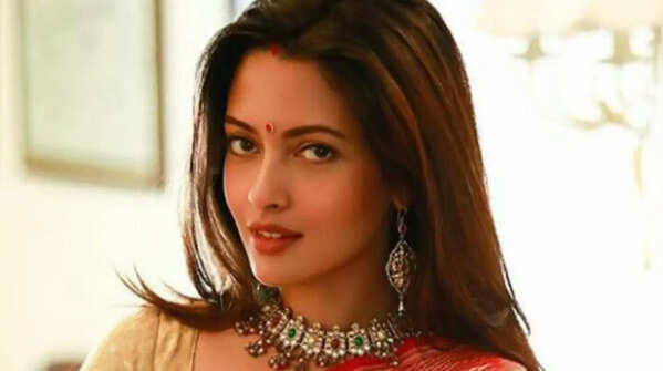 Riya Sen