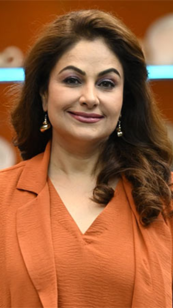 Ayesha Jhulka Pictures