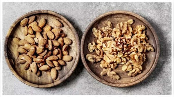 Nuts (Almonds or Walnuts)