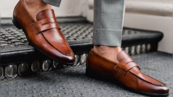 Leather loafers: Versatile old-money charm