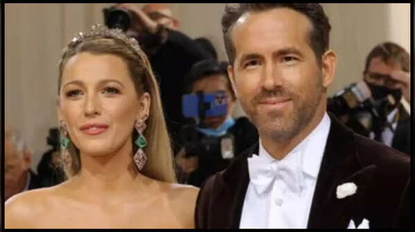Blake Lively takes a dig at Kardashian