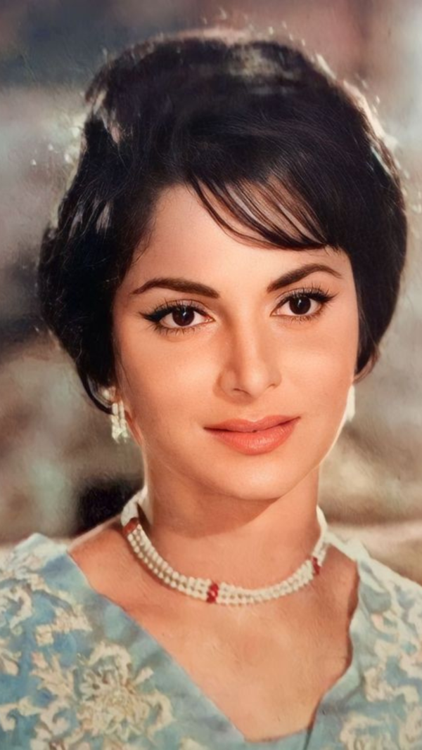 Waheeda Rehman Stills