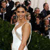 Deepika embraces glamour