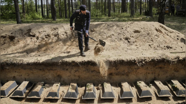 Dignified burials for Germany’s WWII fallen soldiers