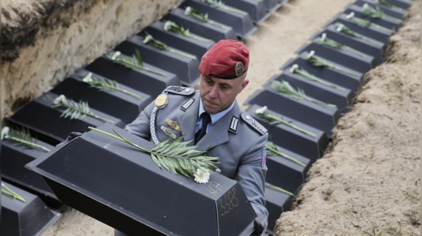 Families still seek closure for Germany’s WWII fallen soldiers