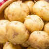  Blanching the potatoes