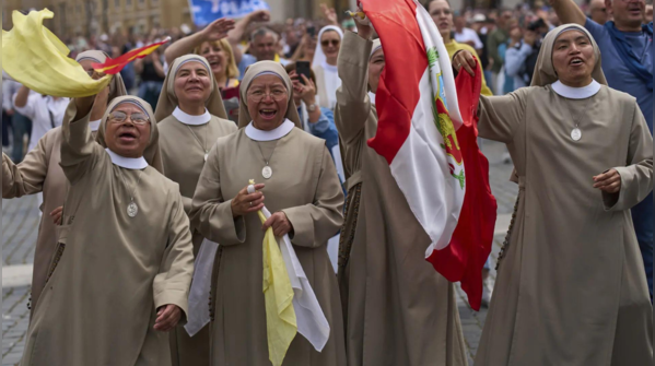 Cheering nuns