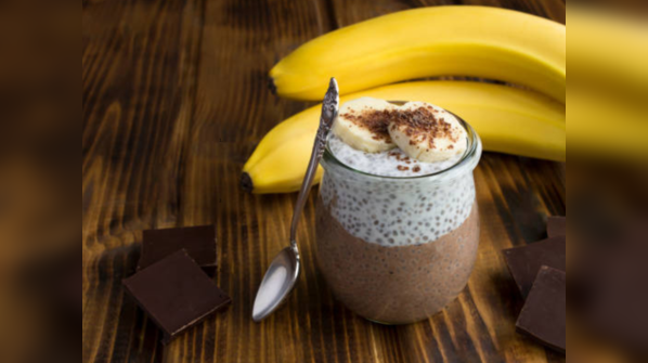 Chocolate banana chia mousse