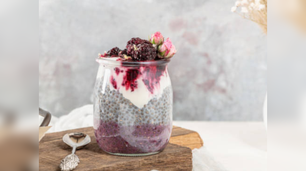 Coconut rose chia delight