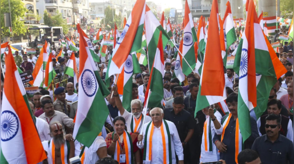 Vibrant Gujarat reflects patriotic spirit