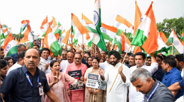 Chief minister Rekha Gupta takes the lead in Tiranga Yatra