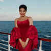 Article image for: <i class="tbold">hollywood glamour</i>