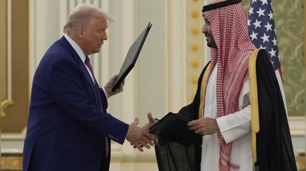 US-Saudi locks deal worth billions