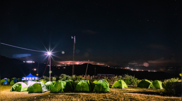 Camping below the stars, Jorcheng by night