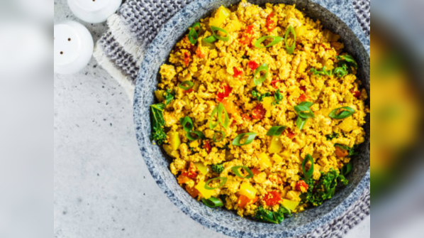 Tofu and veggie scramble