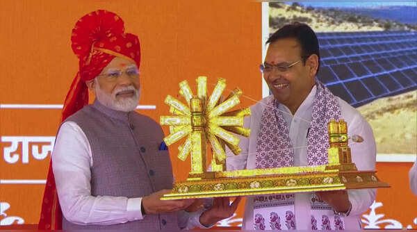 Foundation for Rs 26,000 crore projects