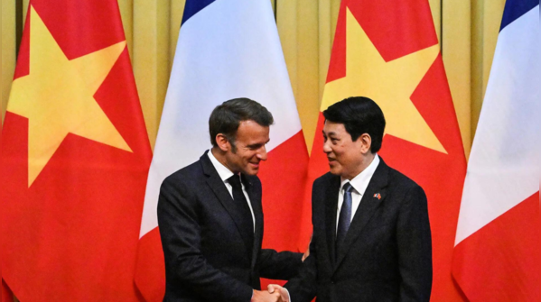 <strong>France, Vietnam seal major trade and tech deals</strong>