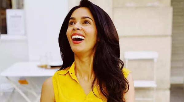 Mallika Sherawat