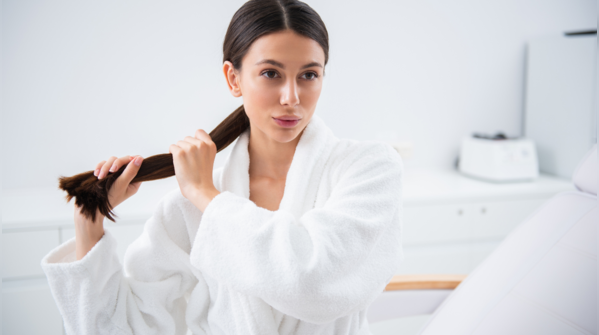 Steps to use this oil for thick hair