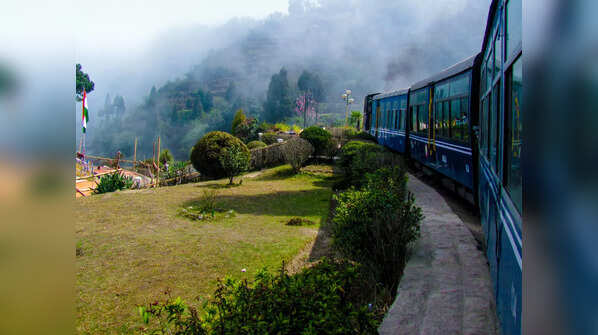 5 heritage train trips for all railway enthusiasts