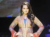 LFW'12: Day 4: The Karmik Show