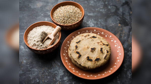 6 types of Indian rotis under 100 calories and how to make them