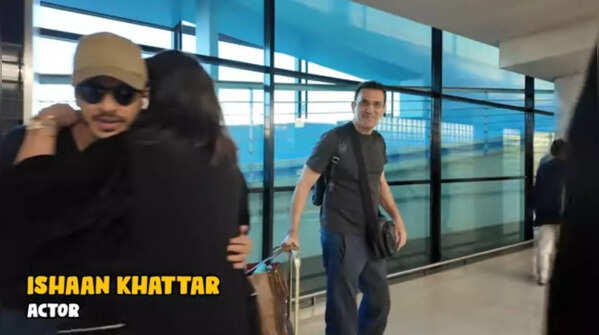 Bumping into Ishaan Khattar at the airport