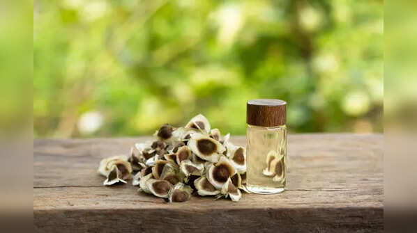 Combining Moringa with other herbs