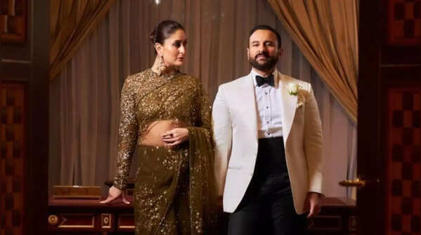 The gilded gold saree