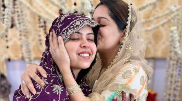 Saba on talking to Dipika