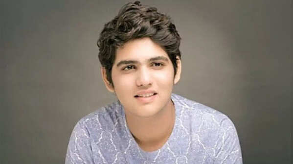 A Familiar Face in Early 2000s Bollywood