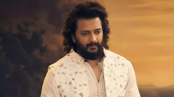Bollywood Debut and Subsequent Success