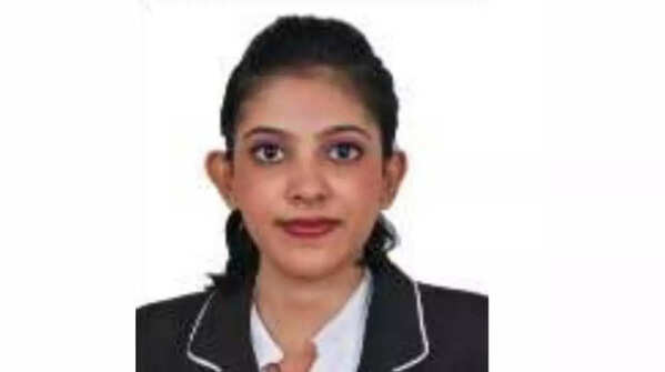 Saineeta Chakravarti