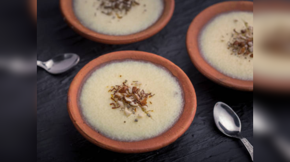 Rice and moong dal phirni