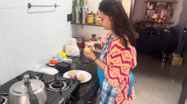 Devoleena especially cooks Joy's meals