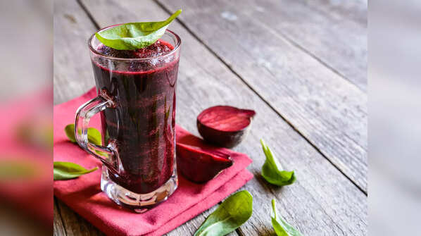 Beetroot and Spinach Smoothie