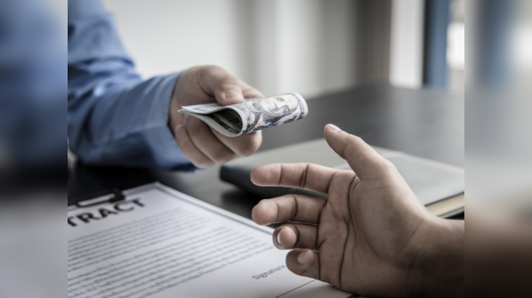 Holiday package scams