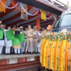 Joyful crowd at Patliputra junction