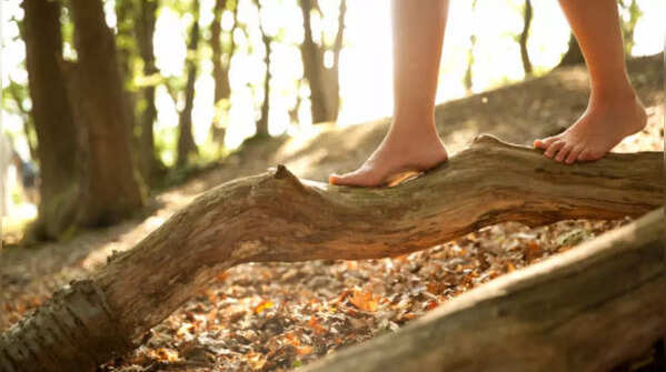 Strengthens feet and ankle