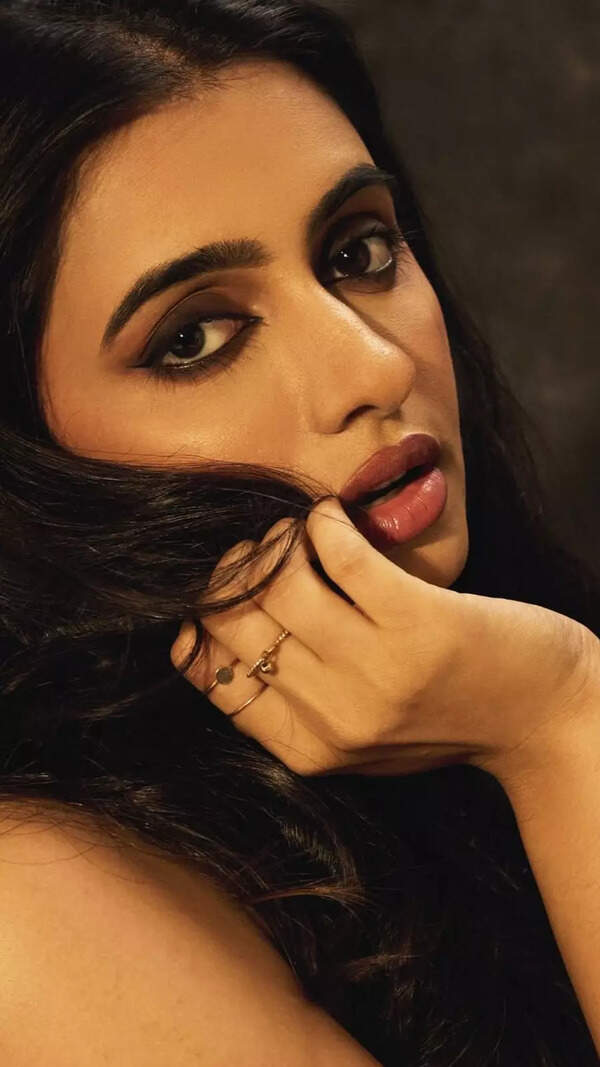 Maanasa Choudhary Pictures