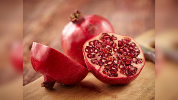 6 underrated benefits of eating one pomegranate daily