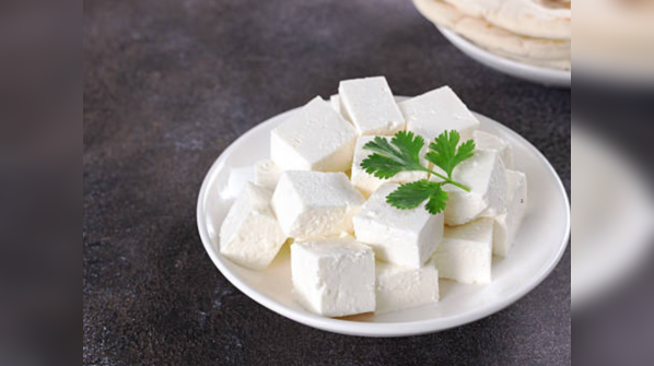 Steamed paneer cubes