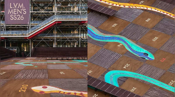 Snakes and ladders as set design?