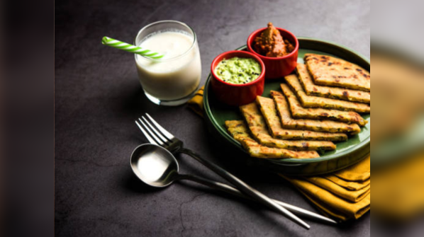 Stuffed lauki paratha