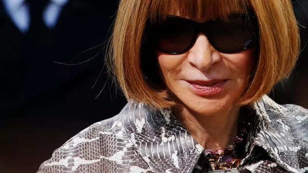 Anna Wintour Stills