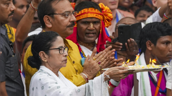 Mamata Banerjee shares Rath Yatra wishes
