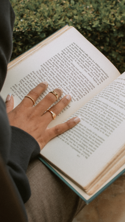 8 must-read short books for students seeking inspiration and guidance